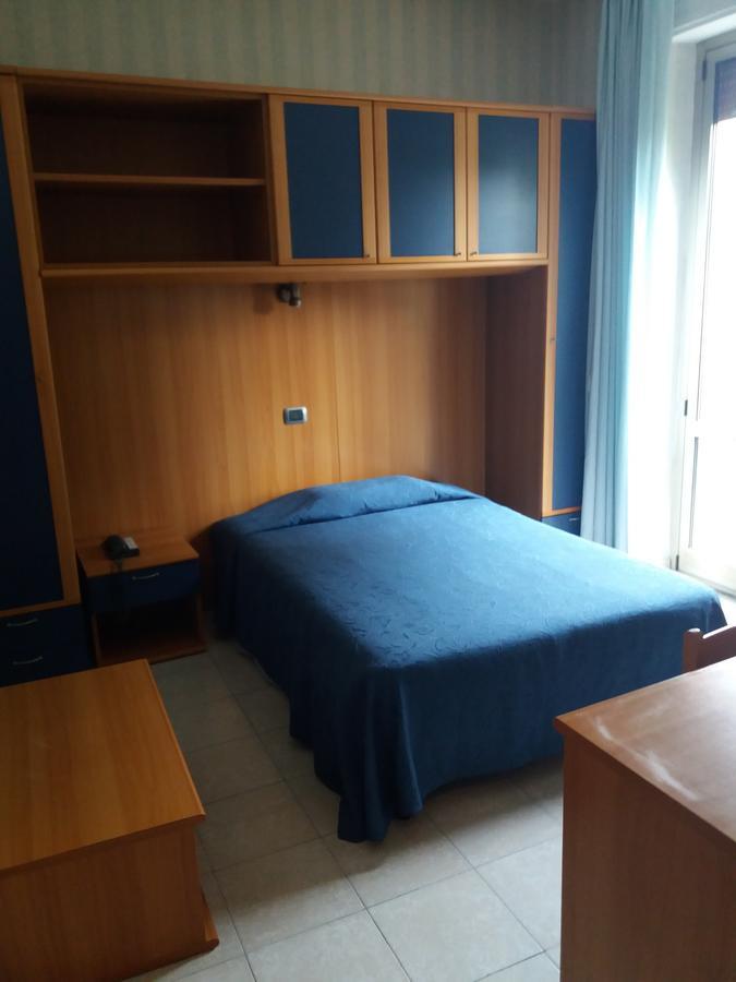 Hotel Pineta Cagli Ngoại thất bức ảnh